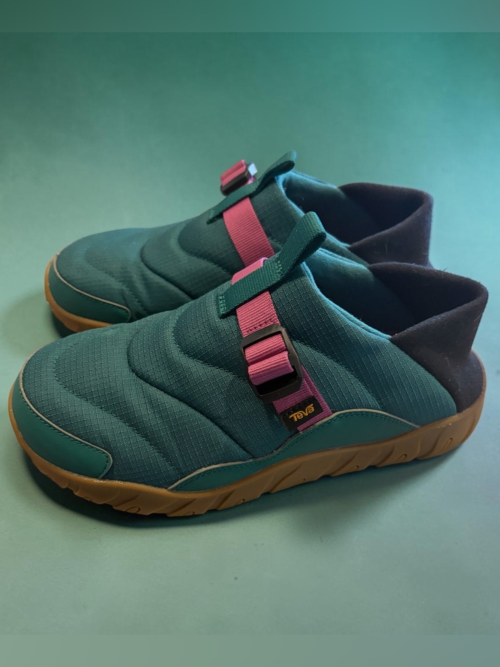 Teva ReEmber Camp Slip-On
Slipper Mocs - Aventurine Multi -
Women's Size 8